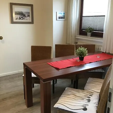 Apartment Haus Dünenblick *